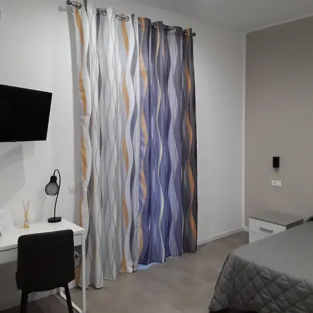 Bed & Breakfast Kamome