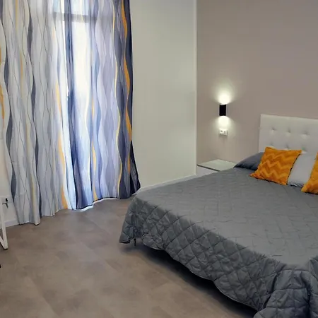 Bed & Breakfast Kamome