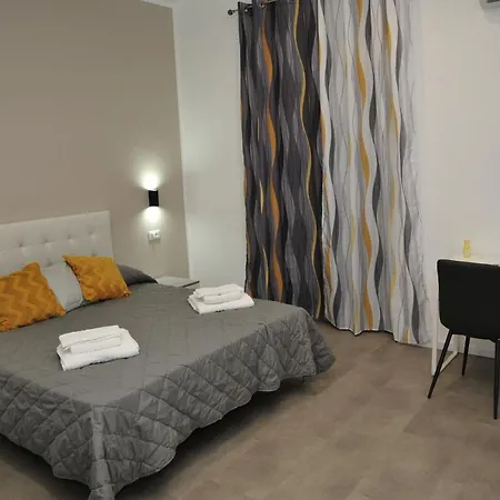 Bed & Breakfast Kamome