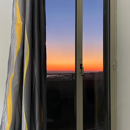 Kamome Bed & Breakfast 3*